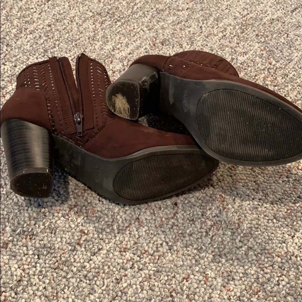 Brown booties - Picture 4 of 4